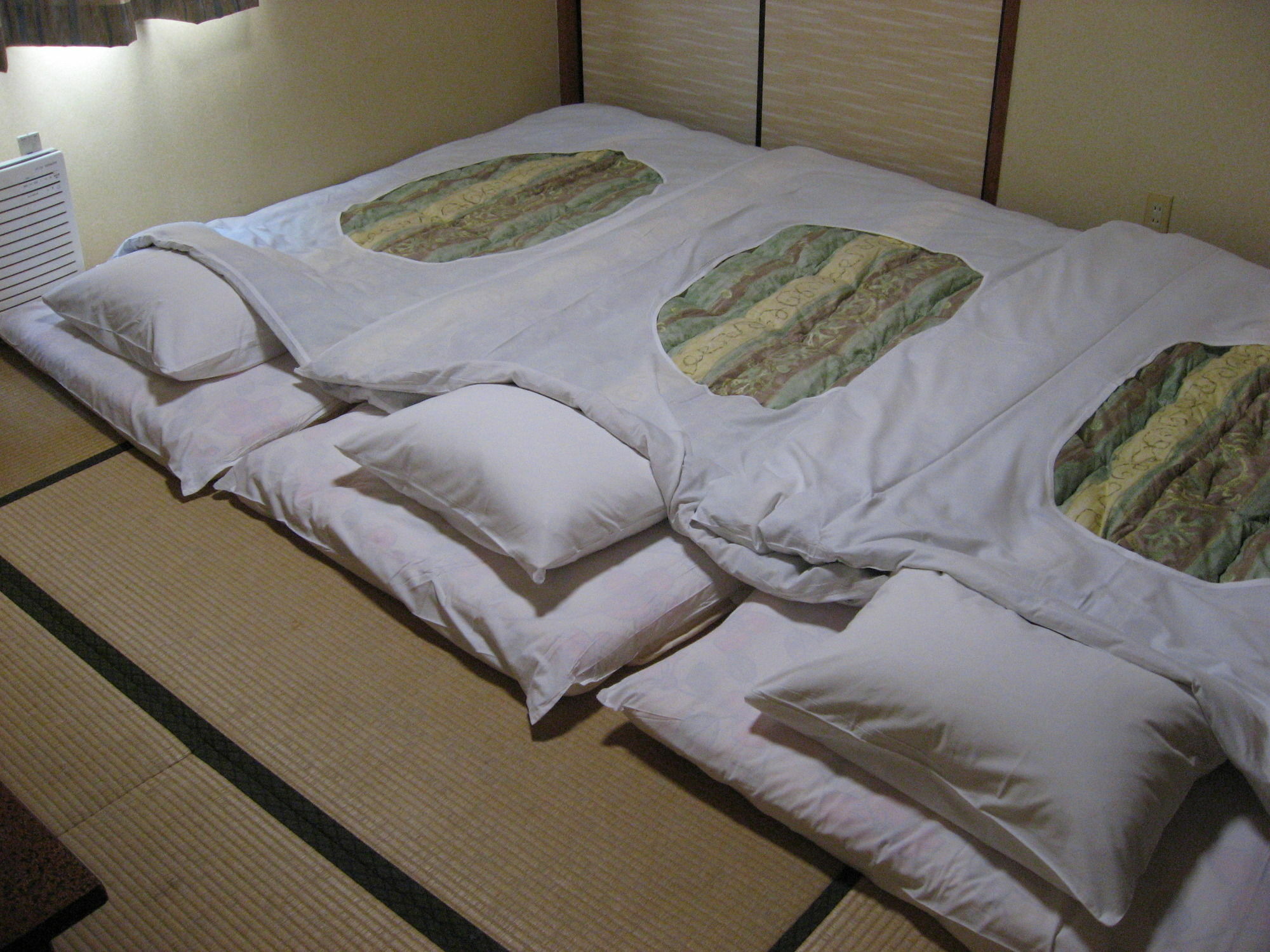 Business Hotel Shinsuma Hekinan Esterno foto